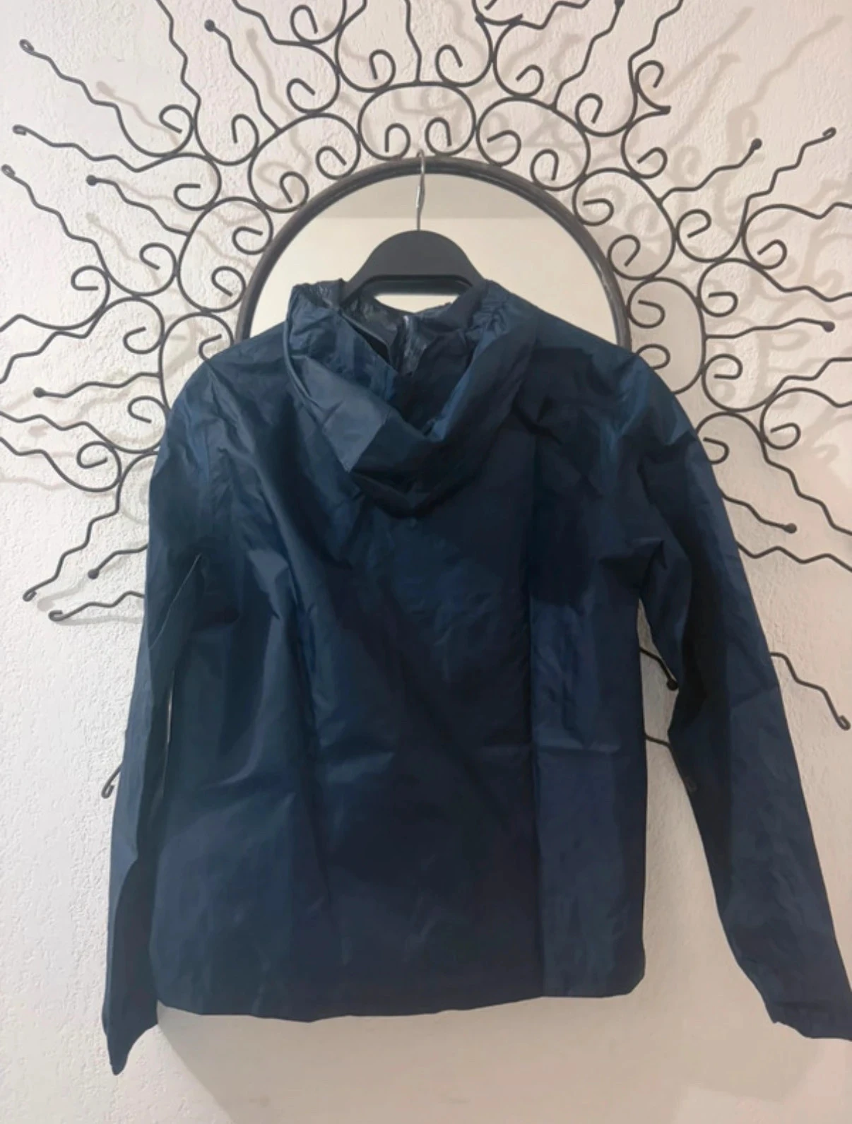 Waterproof windproof Quechua navy blue and pink jacket - size 7/9 years (123-140 cm) – photo 4